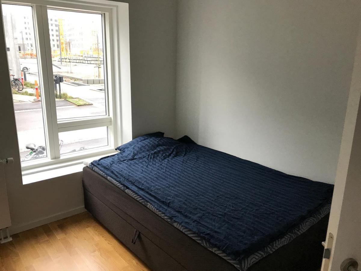 Single In Shared With Single Bed Appartement Kopenhagen